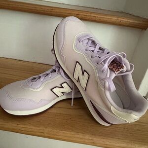 New Balance Girls Purple Sneakers Sola Sleek
